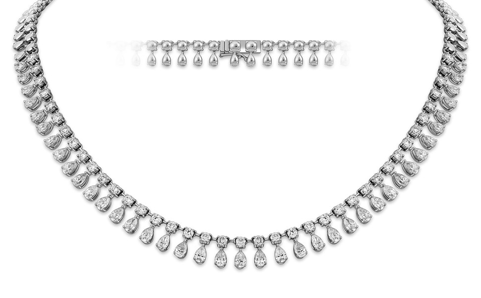 Колье из белого золота с бриллиантами (051981)