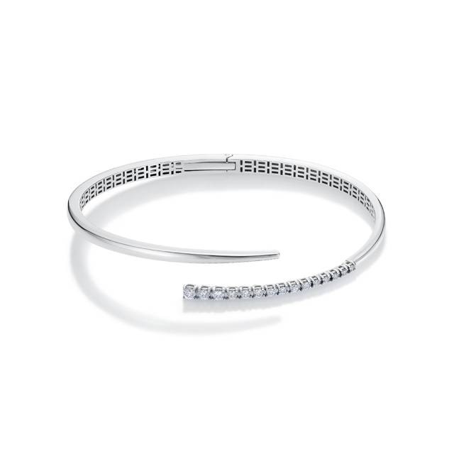 Браслет из белого золота с бриллиантами (060391)