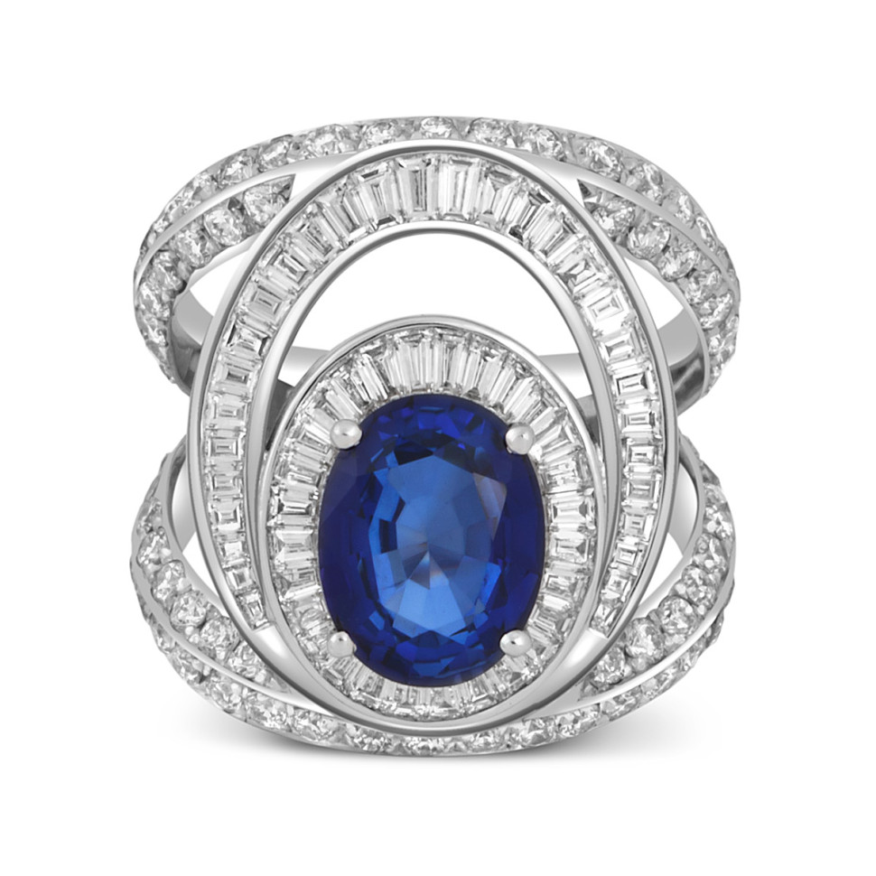 Кольцо из белого золота 750 пробы с бриллиантами и сапфиром (046828)