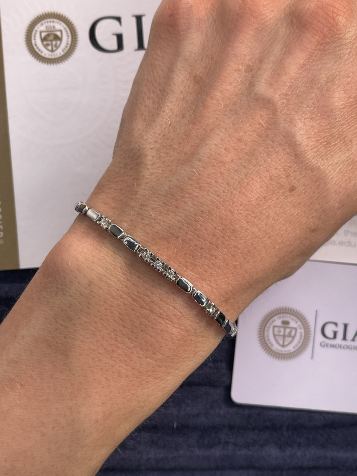 Браслет из белого золота с бриллиантами (050516)