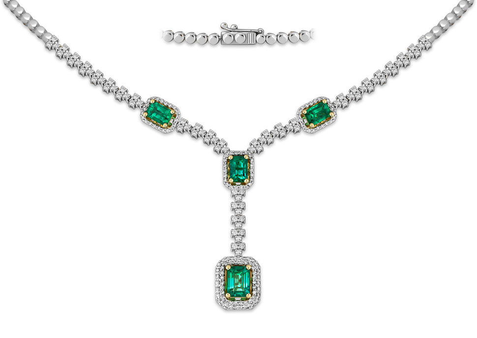 Колье из белого золота с бриллиантами и изумрудами (051826)