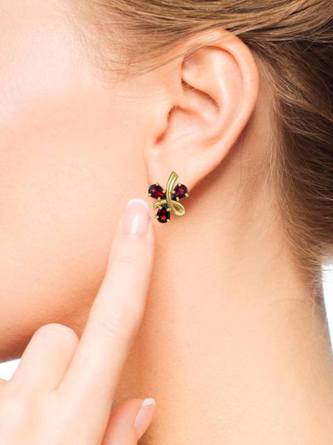 Серьги из жёлтого золота с гранатами (017375)
