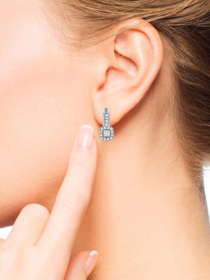 Серьги из белого золота с бриллиантами (048910)